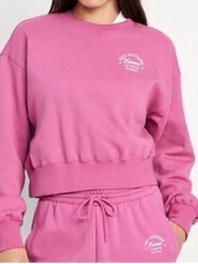 Old Navy Pink Cropped Sweatshirt Size L NWT